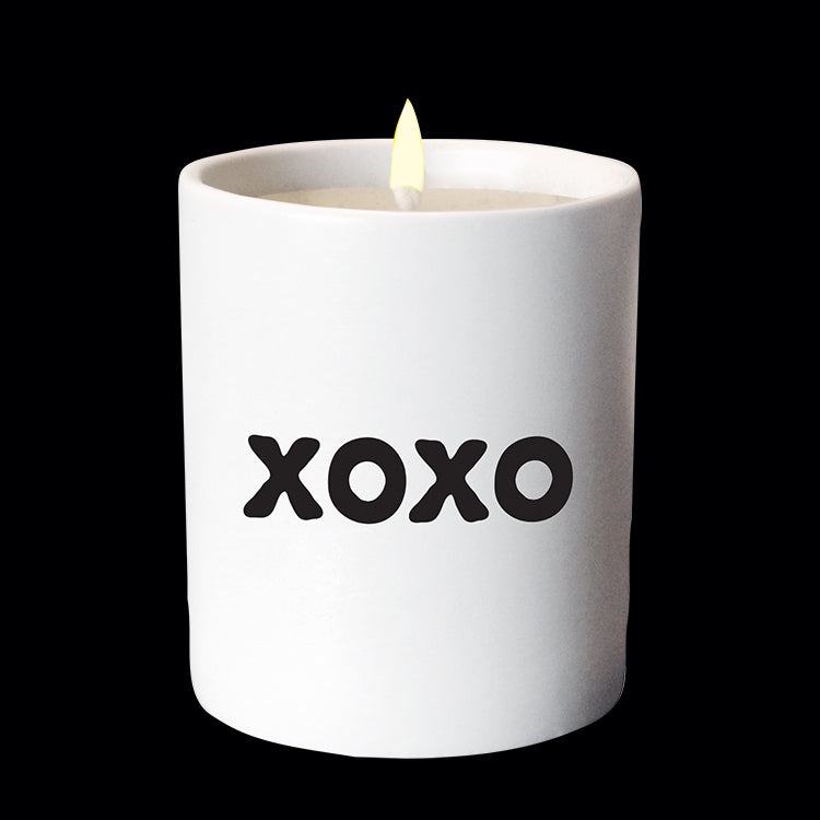 "xoxo" candle